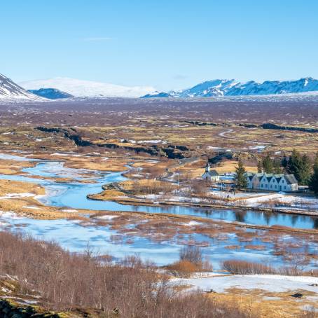 A Scenic Journey Through Thingvellir River Canyon