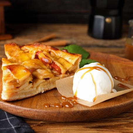 American Apple Pie Slice with Creamy Vanilla Ice Cream