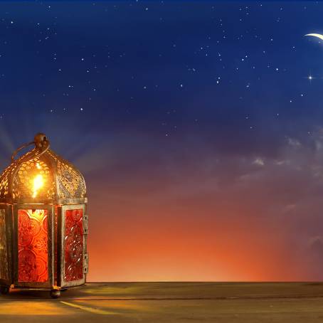 Beautiful Eid Mubarak Cards Featuring Ramadan Kareem and Crescent Moon