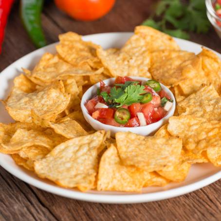 Crunchy Corn Tortilla Chips with Tomato Salsa Dip