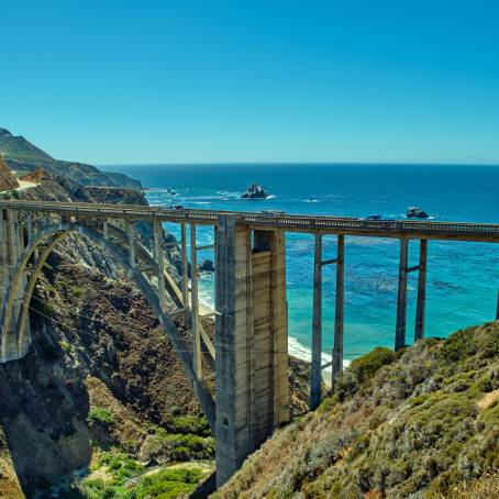 Exploring Bixby Bridge along California Coast