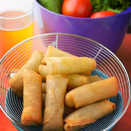 Golden and Crispy Fried Chinese Spring Rolls