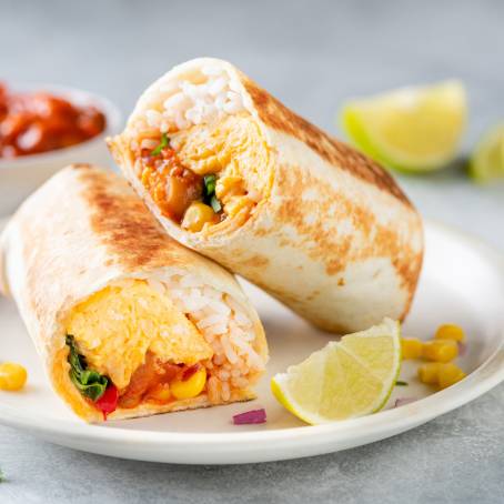 Mouthwatering Vegetarian Breakfast Burrito with Eggs