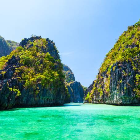 Palawan Paradise Coron El Nido Blue Waters  Cliffs