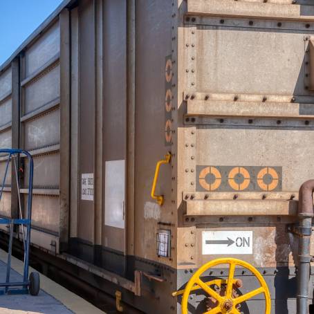 Station Freight Train Wagons with Goods