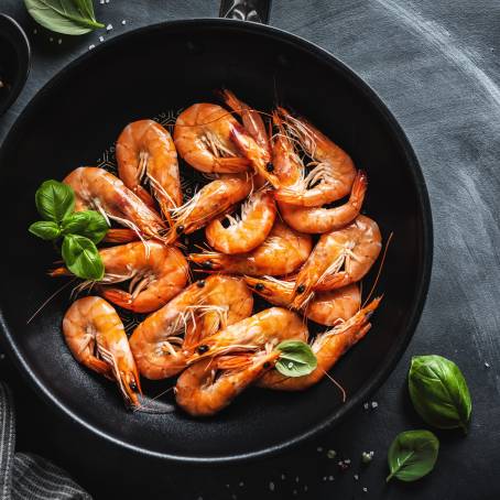 Succulent Shrimps with Fresh Herbs and Tangy Lemon Sauce