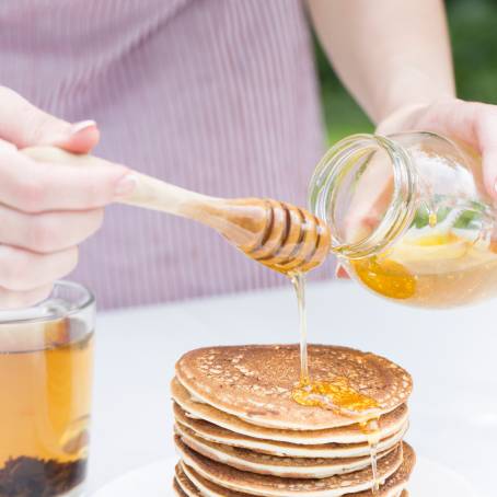 Syrupy Honey Pancakes A Breakfast Classic