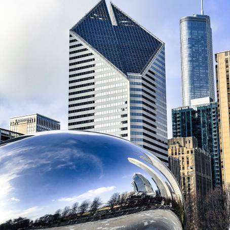 The Magic of Cloud Gate in Millennium Park