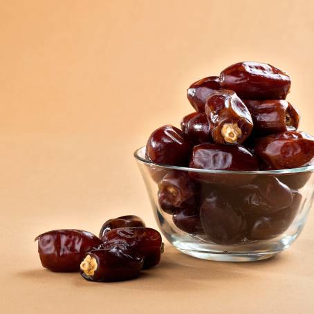 Versatile Uses of Dried Dates